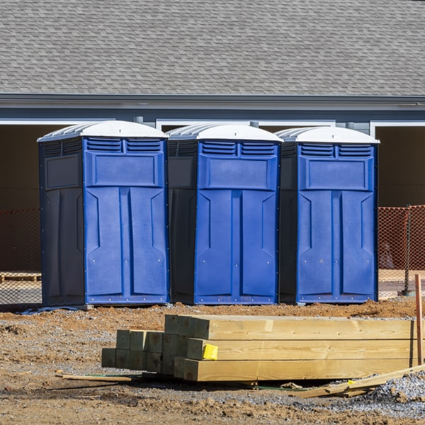 what is the expected delivery and pickup timeframe for the portable toilets in Lake Almanor Country Club CA